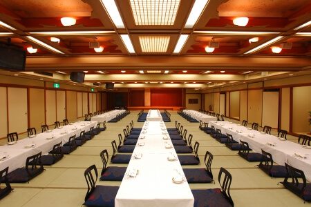 Banquet Room "Shikunshi no ma"