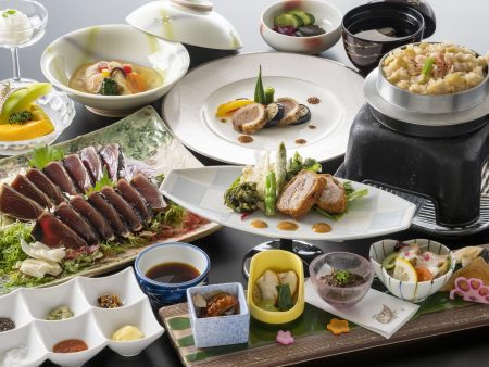 【旬彩物語／春風コース】鰹のタタキ7種味比べ付き♪料理長イチオシの四万十ポークと鰹の重ね揚げも絶品！