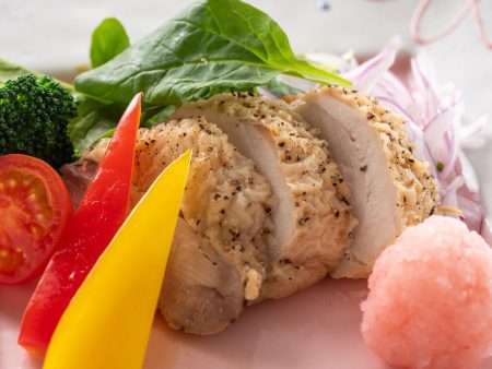 【四万十鶏のロースト】四万十鶏のローストを夏らしくさっぱりとした梅肉おろし創酢で頂く一品