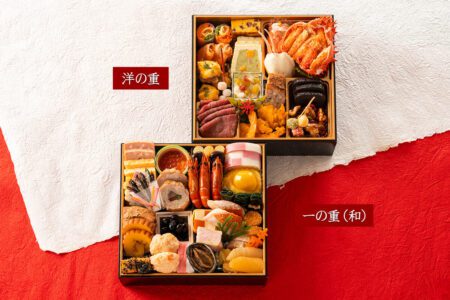 高知 城西館のおせち 二段重ね（2025）